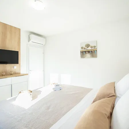 Penthouse Adriatic Blue Apartmán *
